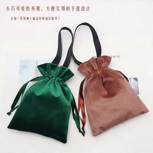 一袋多用 绒布抽绳袋的创意生活美学